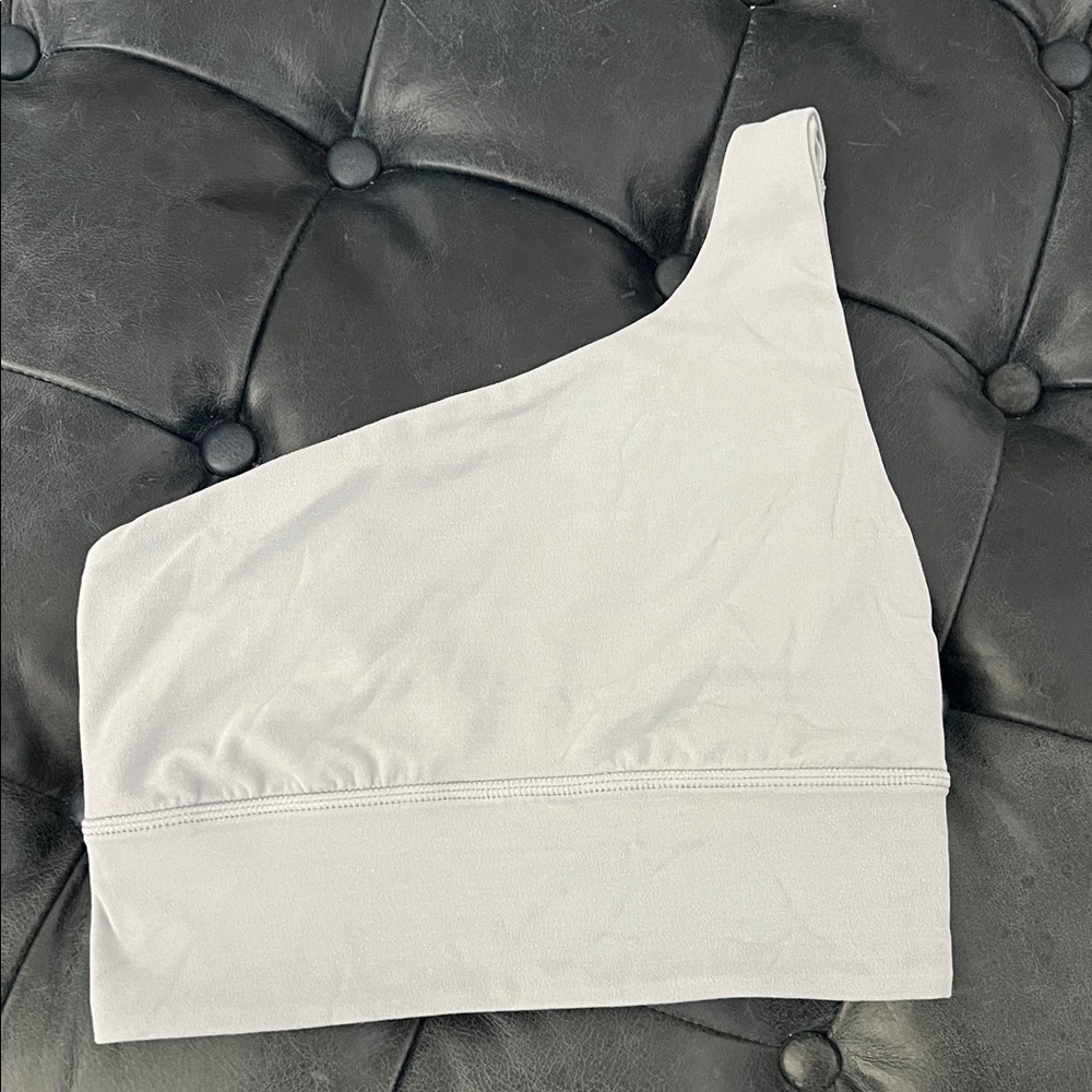 Super soft Lululemon womens sports bra.  Never wore, perfect condition.